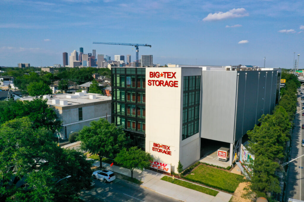 museum district self storage bulding