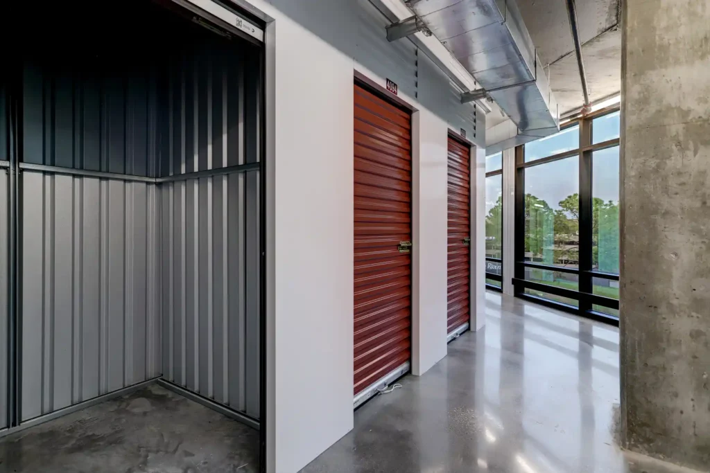 small storage units at up town tanglewood